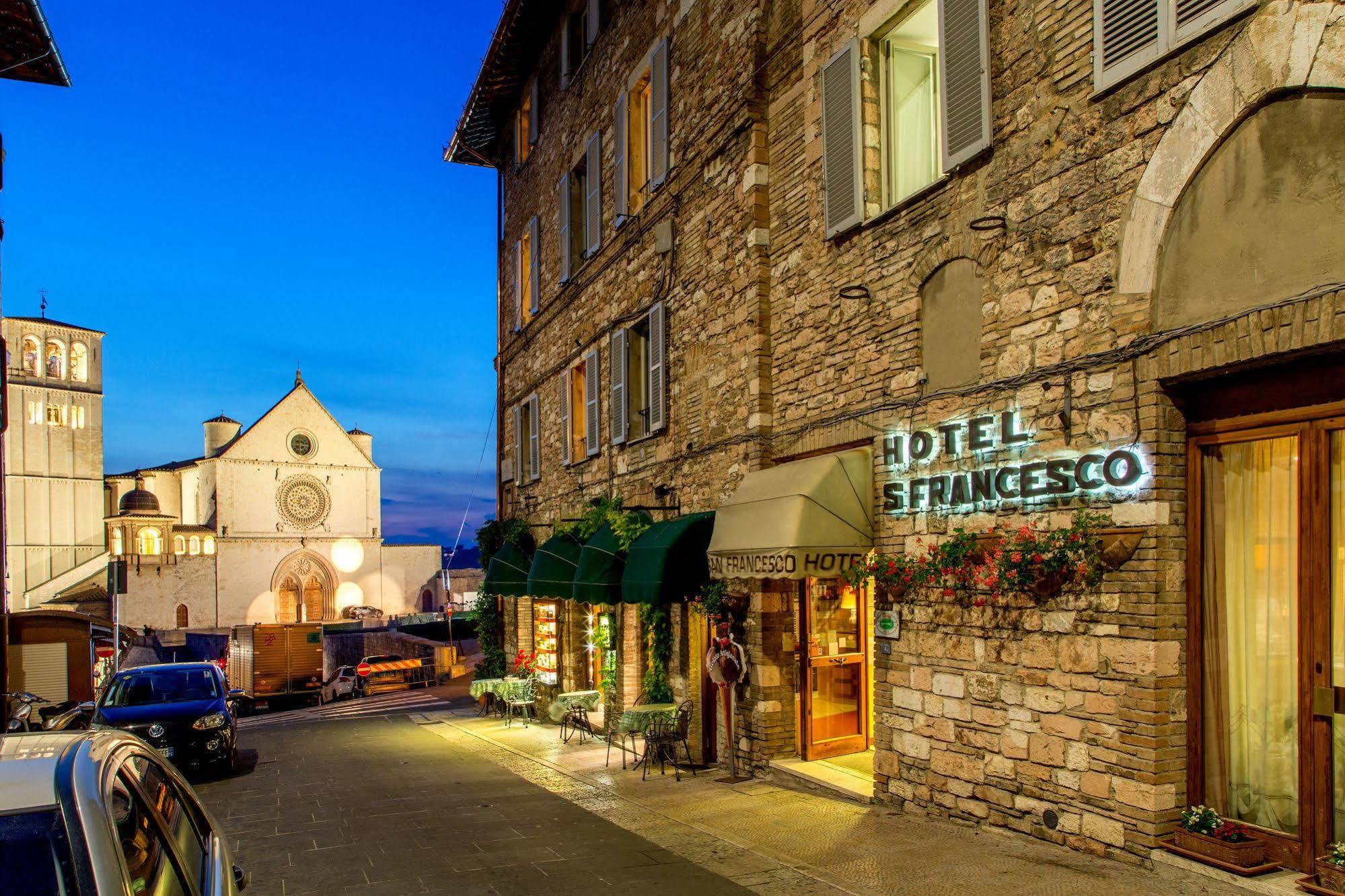 Hotel San Francesco Assisi Dış mekan fotoğraf